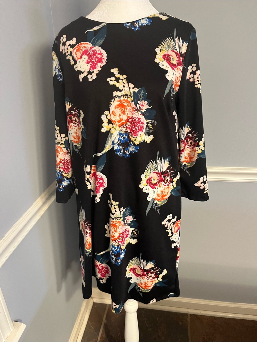 Black Floral Shift Dress with 3/4 sleeves